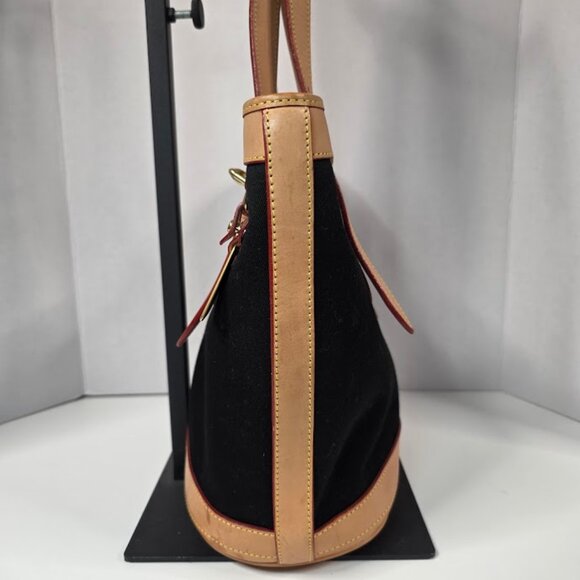 Dooney & Bourke Cabriolet Canvas and Leather Bucket Bag Vintage - Picture 4 of 16